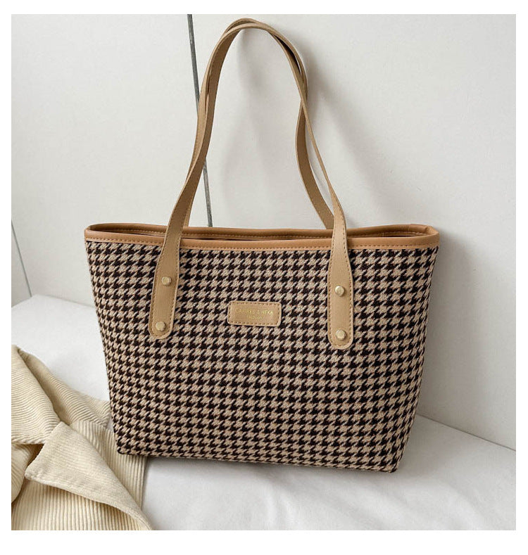 Classic Houndstooth Shoulder Bag – Winter Fashion Handbag for Women