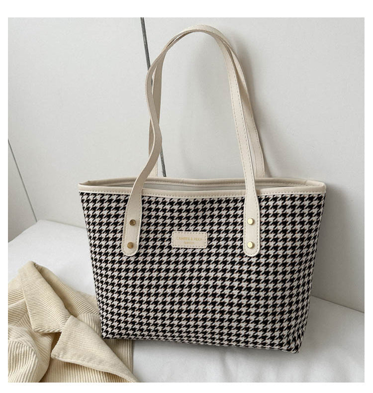 Classic Houndstooth Shoulder Bag – Winter Fashion Handbag for Women