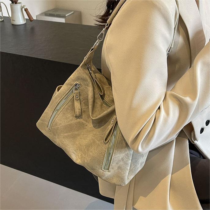 Women’s Large Capacity Shoulder Bag – Simple Casual Fashion Tote