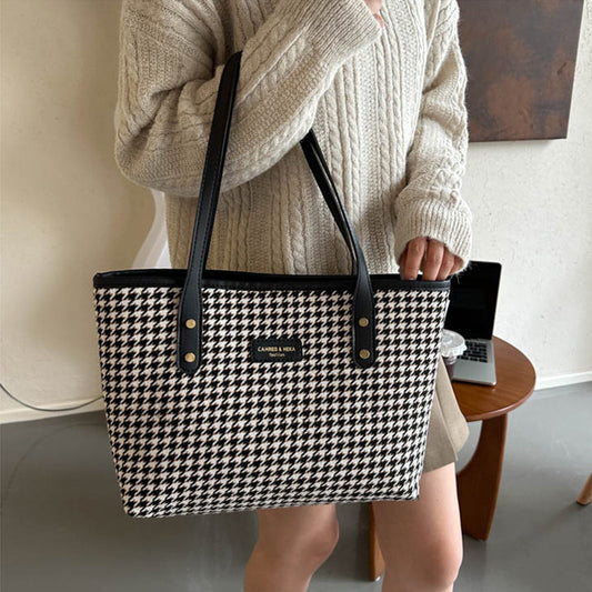 Classic Houndstooth Shoulder Bag – Winter Fashion Handbag for Women
