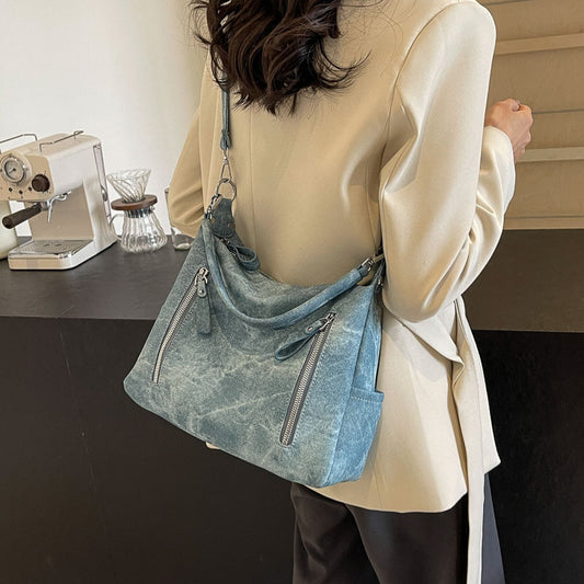 Women’s Large Capacity Shoulder Bag – Simple Casual Fashion Tote